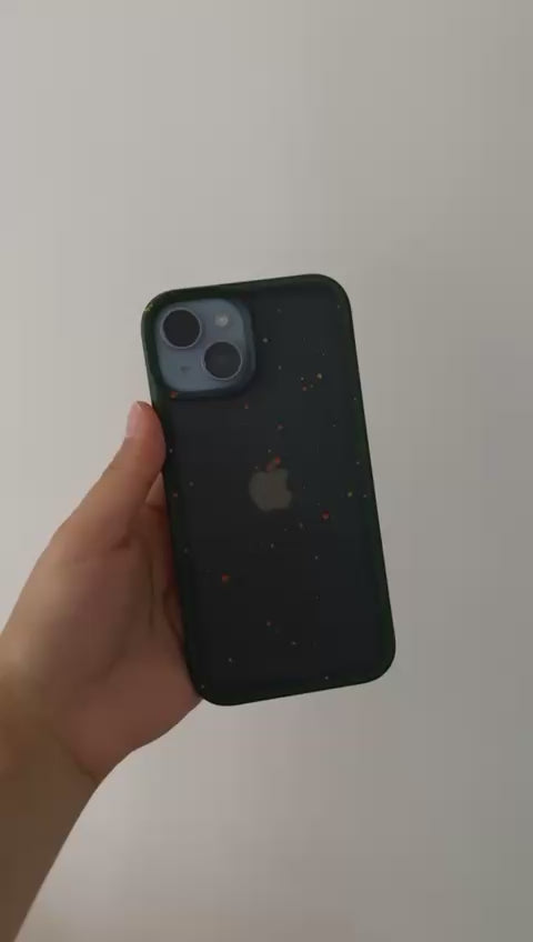 🔥 Sleek & Stylish Translucent Case Whit Green Border For iPhone 13 🔥